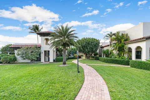 $1,899,000 | 200 South Ocean Boulevard, Unit A105, Delray Beach, FL 33483