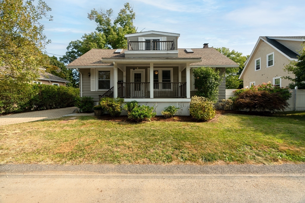 33 Azel Road Braintree, MA 02184 - Photo 1 of 38 Gallery Image 1