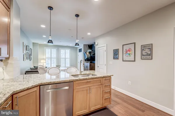 $4,500 | 2207 Main Line Boulevard, Unit 101, Alexandria, VA 22301