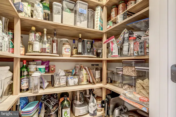 $4,500 | 2207 Main Line Boulevard, Unit 101, Alexandria, VA 22301