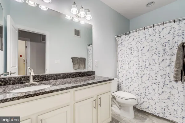 $4,500 | 2207 Main Line Boulevard, Unit 101, Alexandria, VA 22301