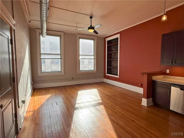 $1,750 | 205 East Jefferson Street, Unit 3A, Syracuse, NY 13202