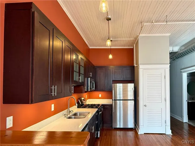 $1,750 | 205 East Jefferson Street, Unit 3A, Syracuse, NY 13202