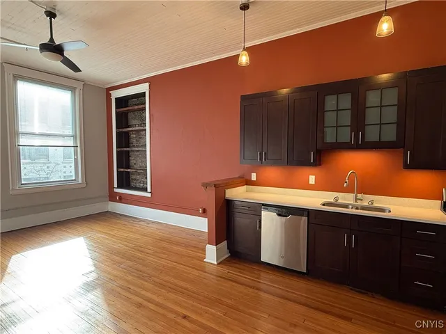 $1,750 | 205 East Jefferson Street, Unit 3A, Syracuse, NY 13202