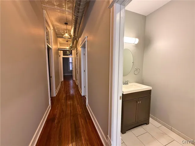 $1,750 | 205 East Jefferson Street, Unit 3A, Syracuse, NY 13202