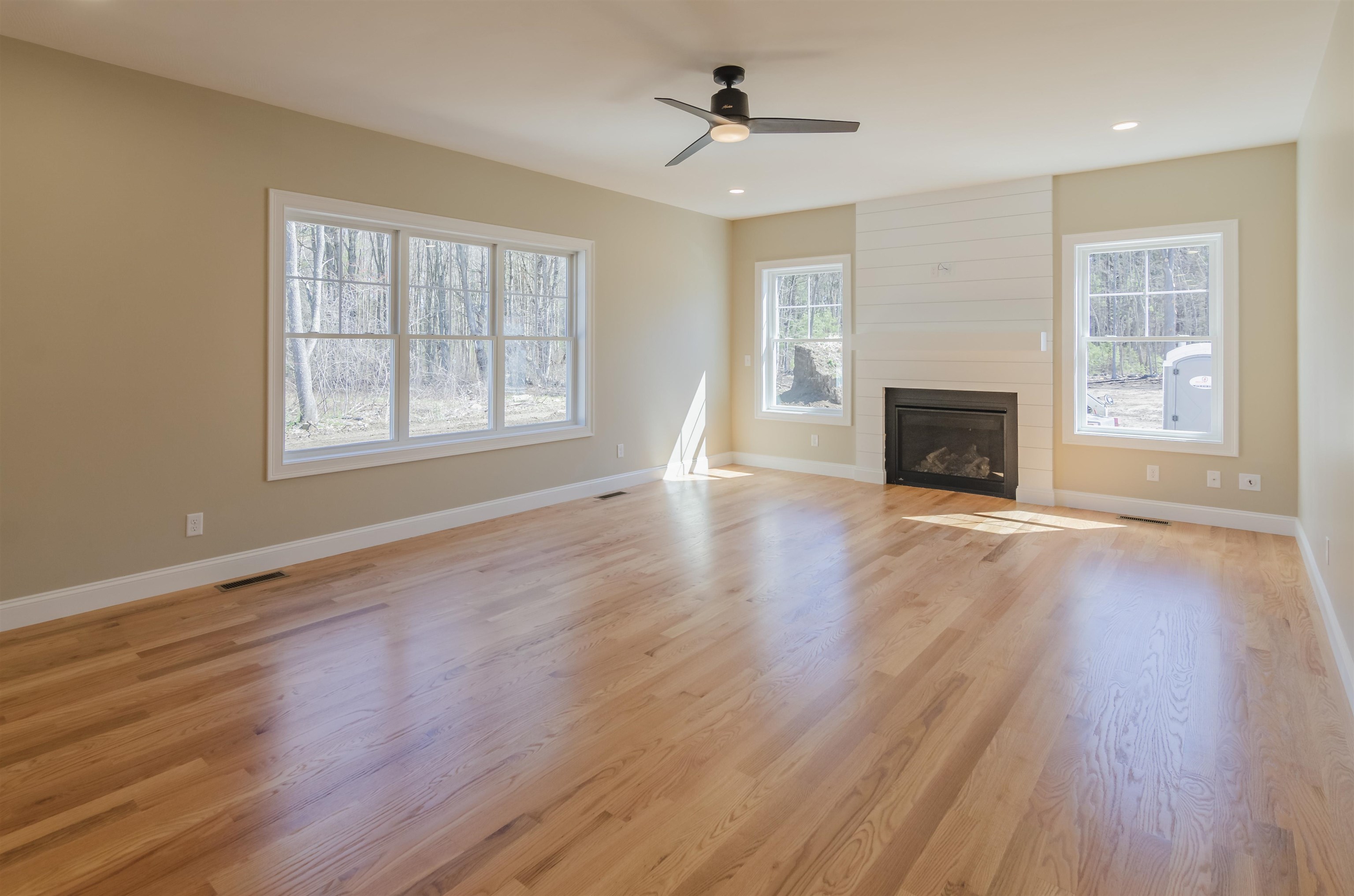 53 Town Farm Road Salem, NH 03079 - Photo 11 of 22