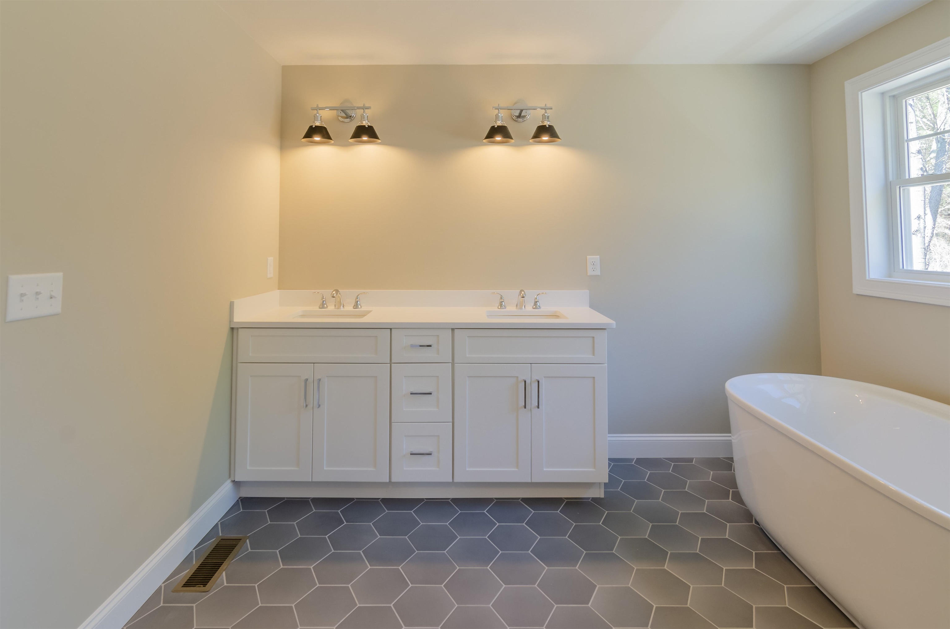 53 Town Farm Road Salem, NH 03079 - Photo 20 of 22