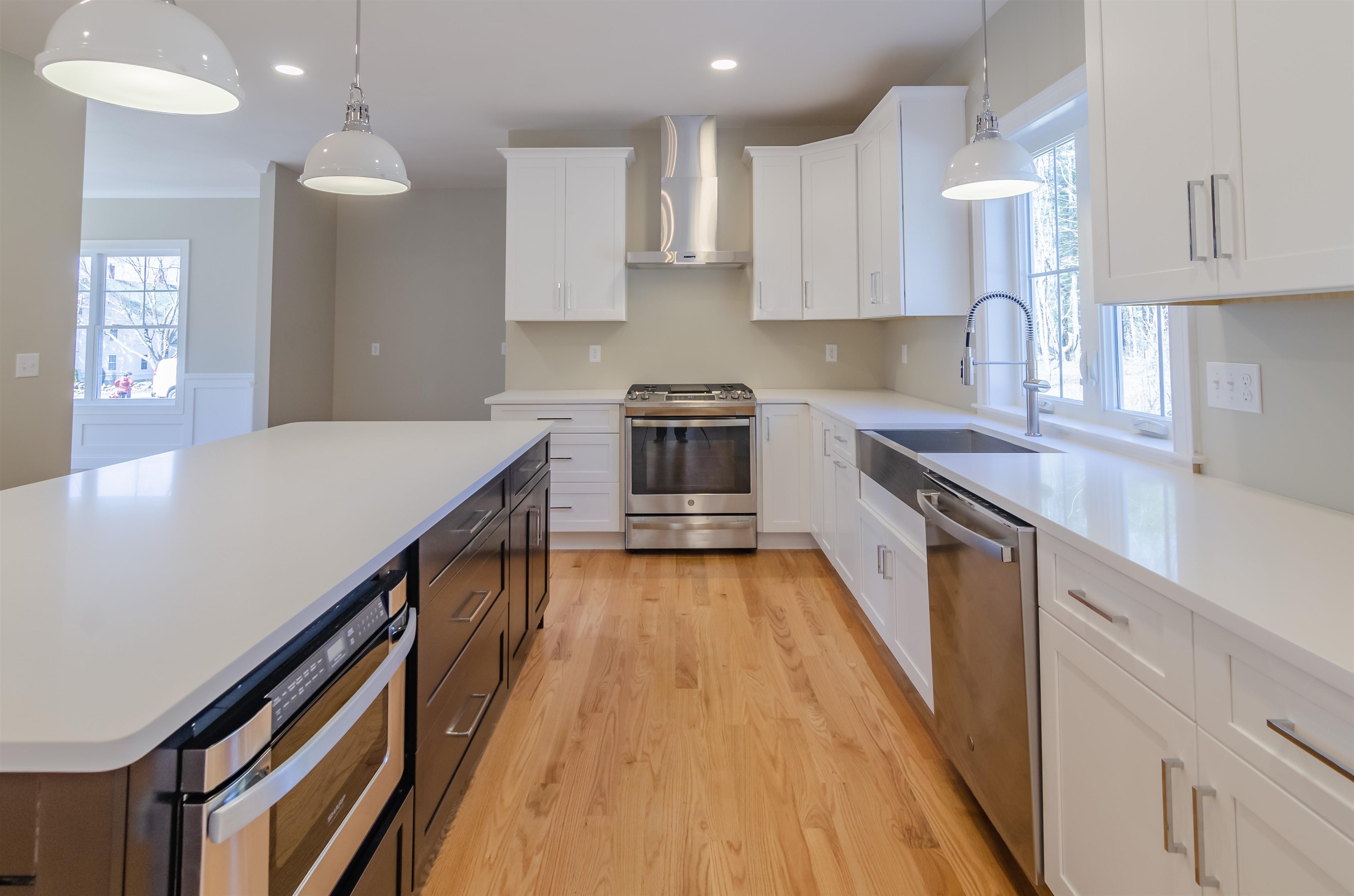 53 Town Farm Road Salem, NH 03079 - Photo 7 of 22