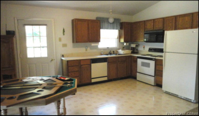 95 Swann Court Reedville, VA 22539 - Photo 6 of 12