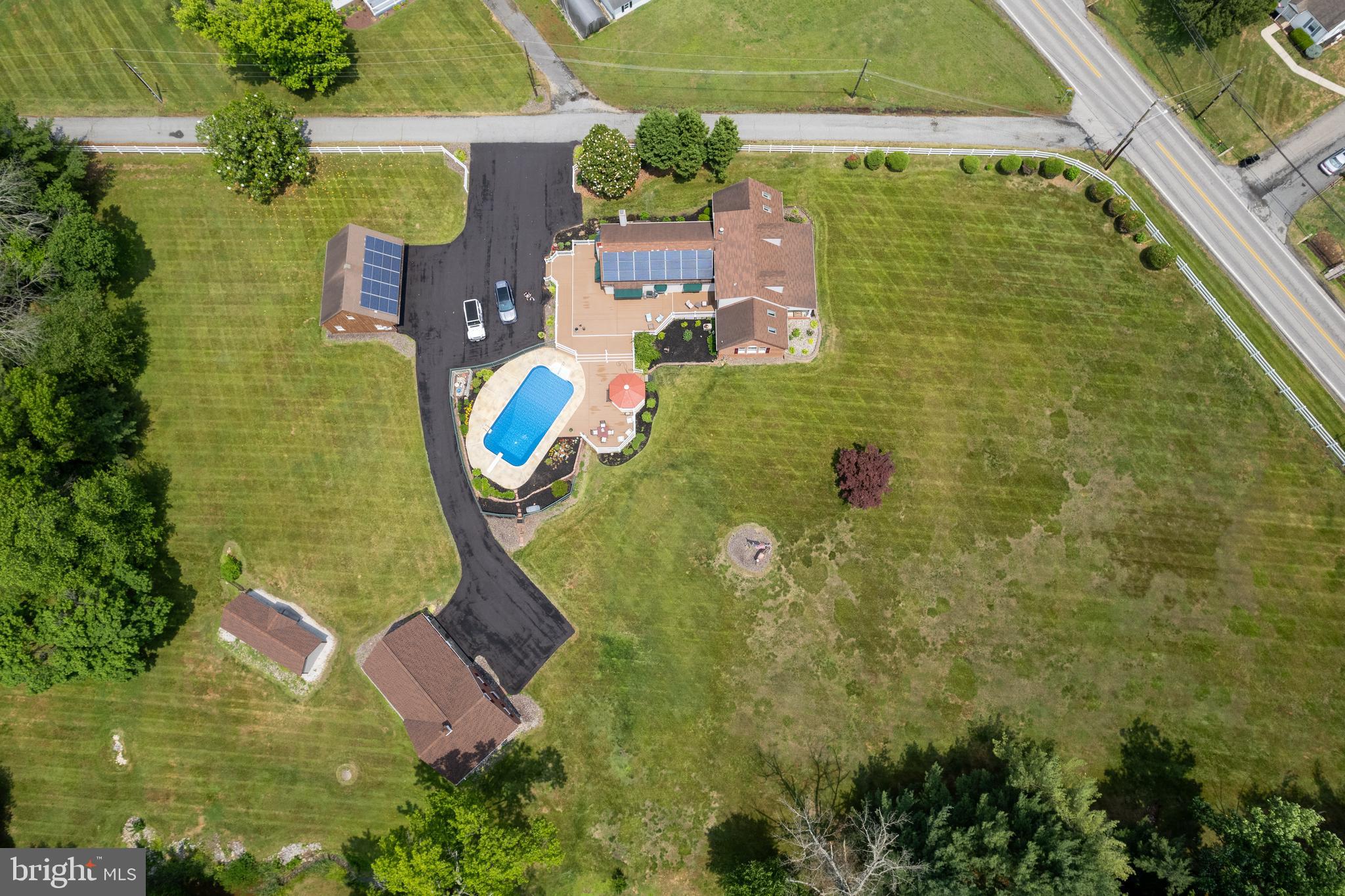 19 Feeder Road Elkton, MD 21921 - Photo 29 of 34 Great for entertaining!
