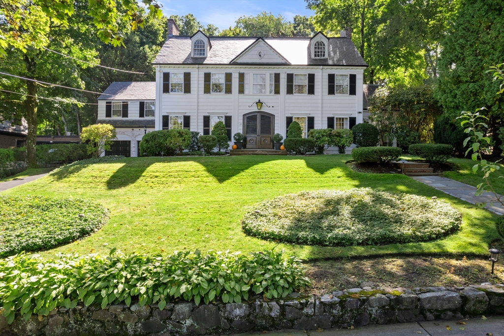 37 Sheffield Road Newton, MA 02460 - Photo 3 of 42