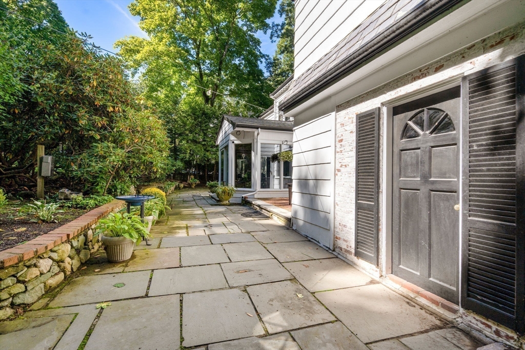 37 Sheffield Road Newton, MA 02460 - Photo 34 of 42