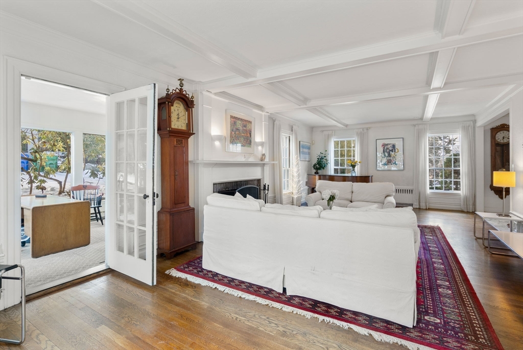 37 Sheffield Road Newton, MA 02460 - Photo 7 of 42