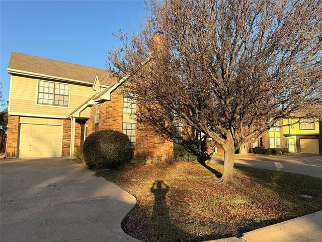 $2,400 | 500 Button Willow Court, Irving, TX 75063