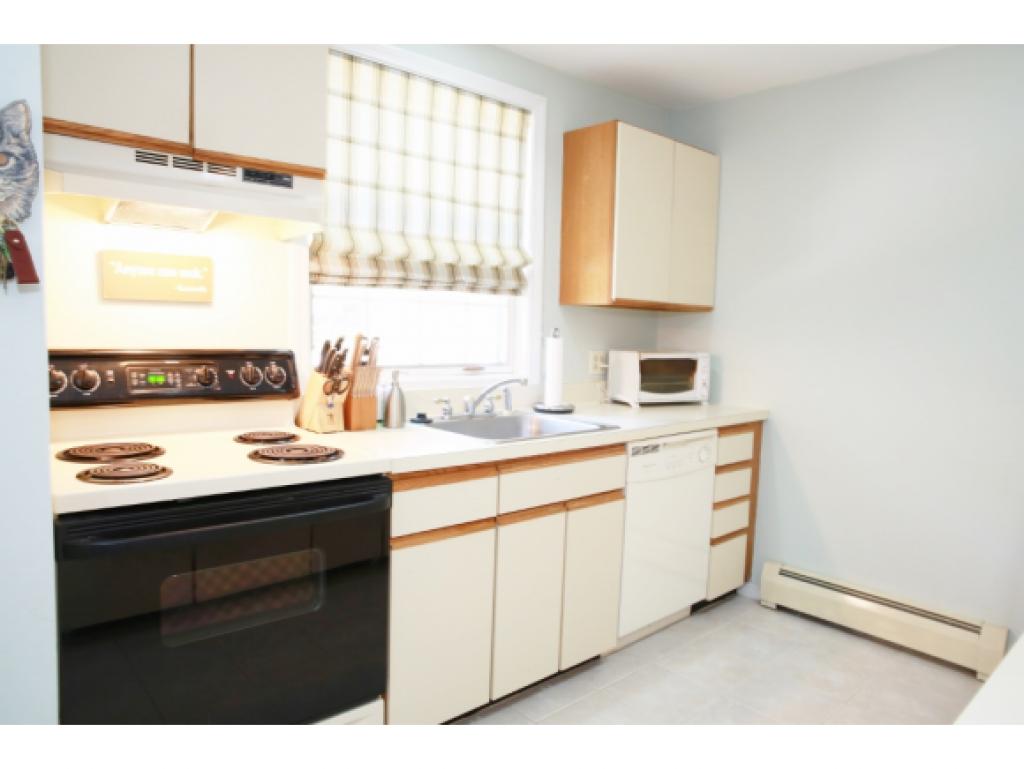 1465 Hooksett Road, Unit 121 Hooksett, NH 03106 - Photo 10 of 29