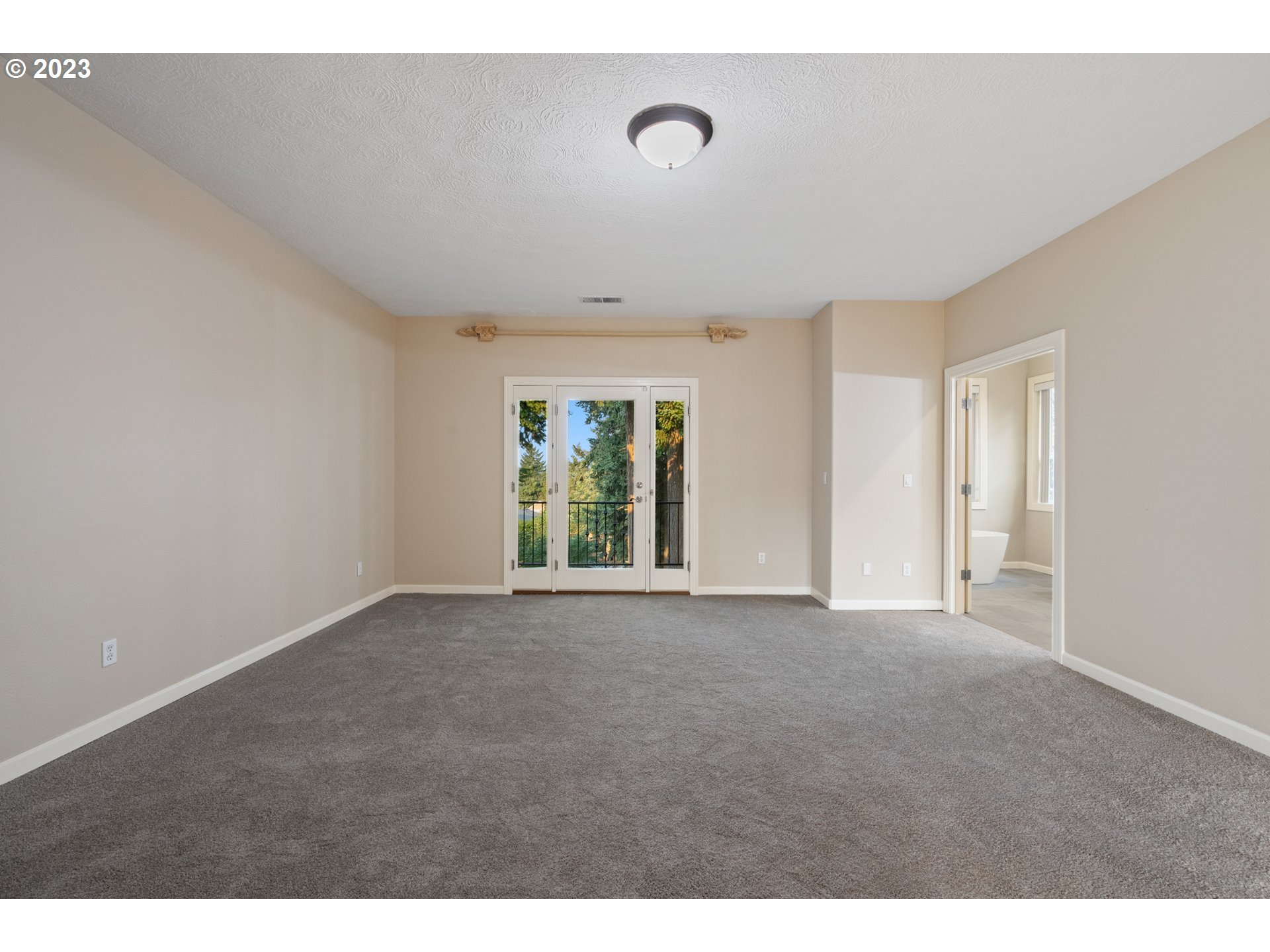 2026 Northwest Cascade Street Camas, WA 98607 - Photo 27 of 47 Gallery Image 27