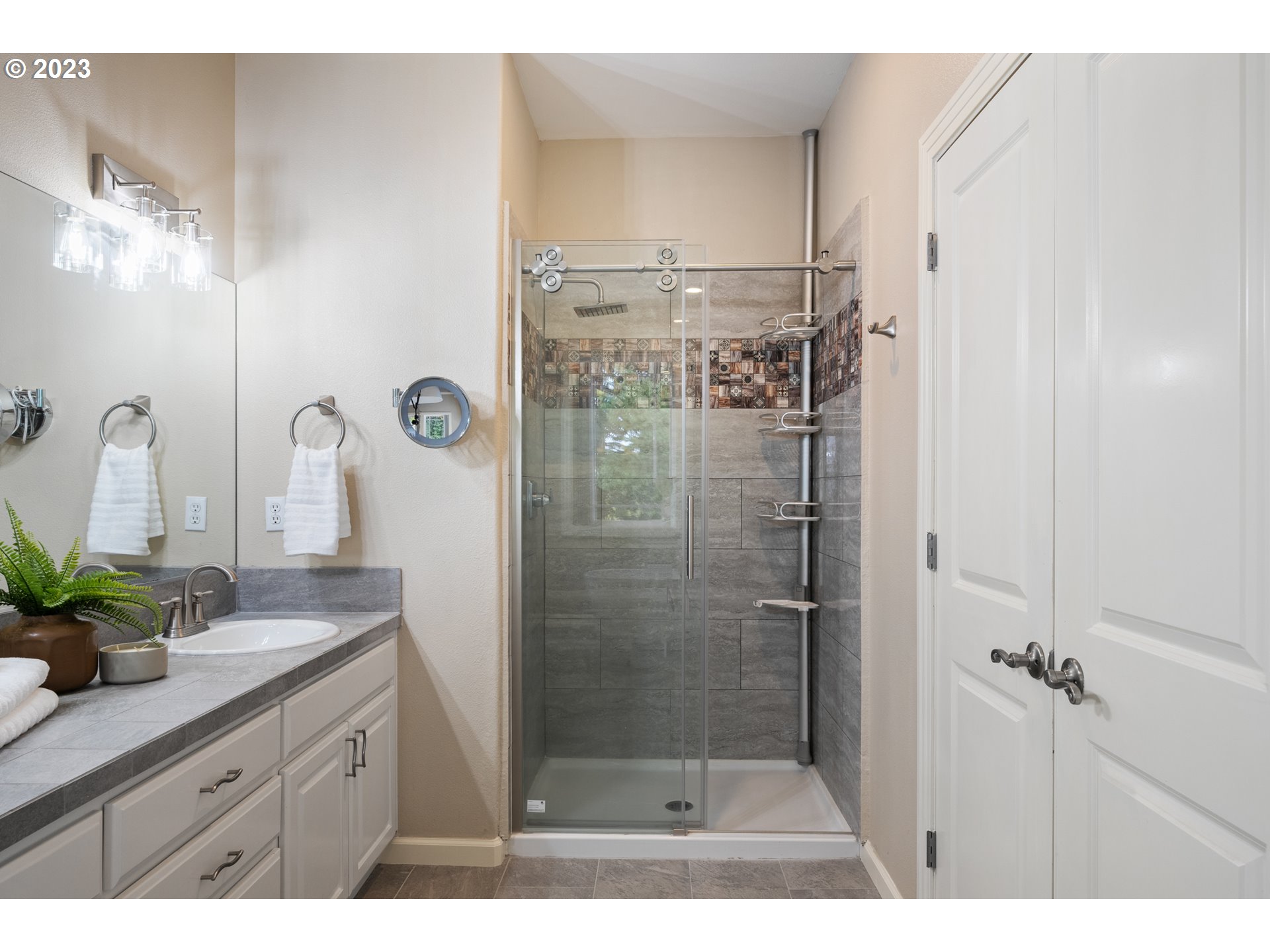 2026 Northwest Cascade Street Camas, WA 98607 - Photo 34 of 47 Gallery Image 34