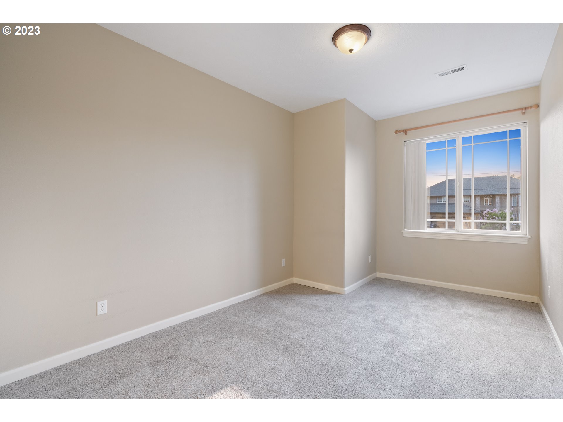 2026 Northwest Cascade Street Camas, WA 98607 - Photo 37 of 47 Gallery Image 37