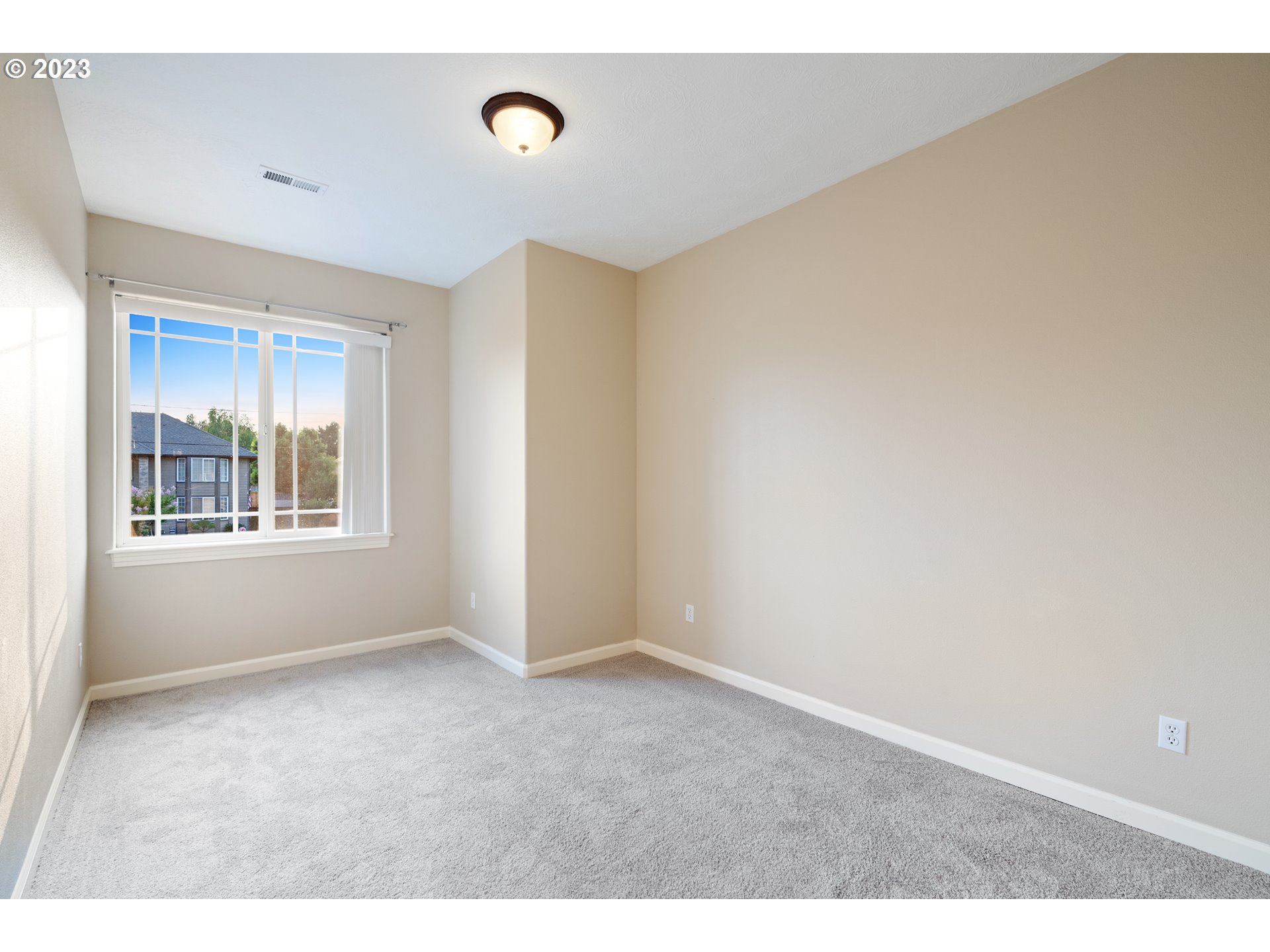 2026 Northwest Cascade Street Camas, WA 98607 - Photo 41 of 47 Gallery Image 41