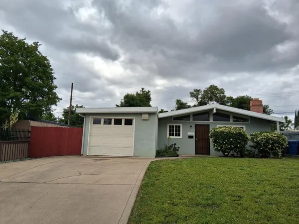 $375,000 | 3828 San Navado Way, North Highlands, CA 95660