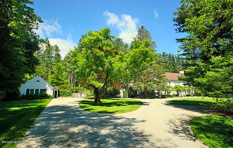 6 Glendale Road Stockbridge, MA 01229 - Photo 8 of 45 a view of a park with large trees