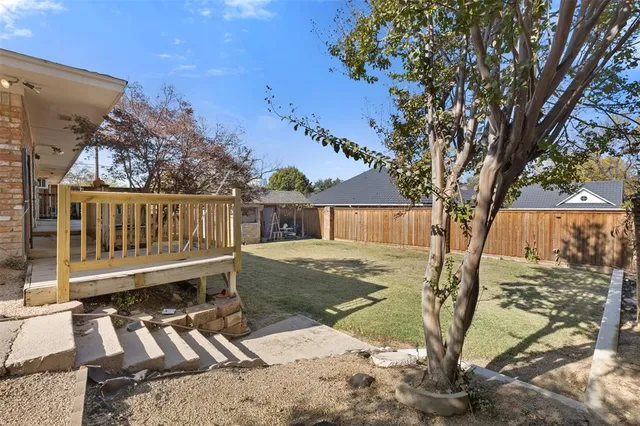 $460,000 | 320 South Irving Heights Drive, Irving, TX 75060