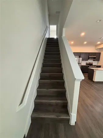 $2,100 | 710 Benge Drive, Unit 712G, Arlington, TX 76013