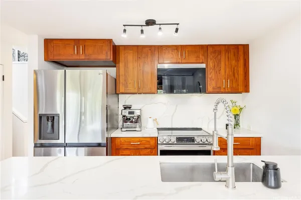 $557,000 | 98-380 Koauka Loop, Unit 342, Aiea, HI 96701