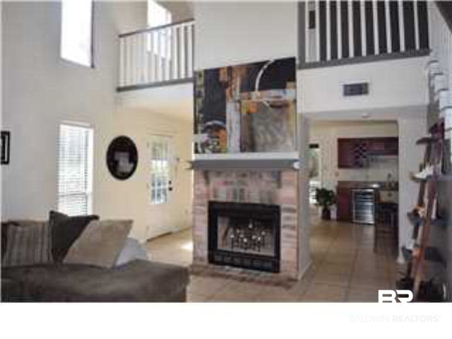 966 Wesley Avenue Mobile, AL 36609 - Photo 3 of 23