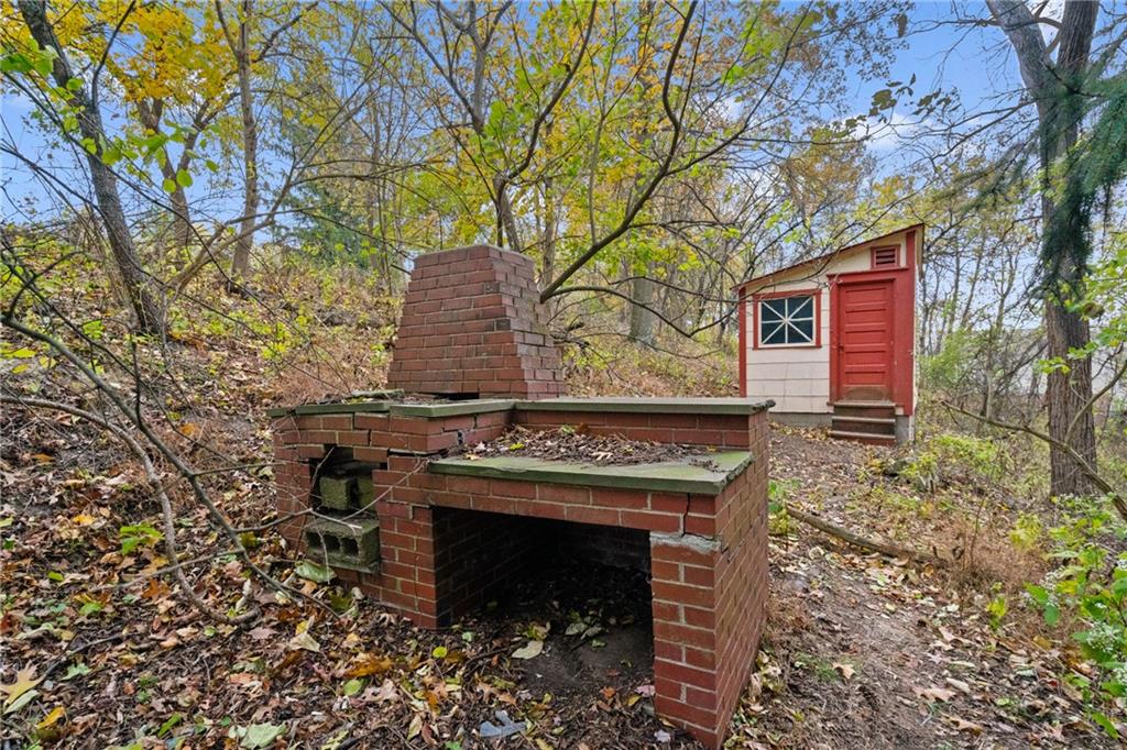 155 Hinkel Road Pittsburgh, PA 15229 - Photo 30 of 40 Gallery Image 30