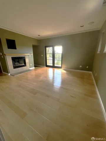 $7,800 | 123 Capricorn Avenue, Oakland, CA 94611