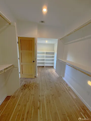 $7,800 | 123 Capricorn Avenue, Oakland, CA 94611