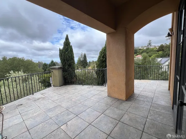 $7,800 | 123 Capricorn Avenue, Oakland, CA 94611