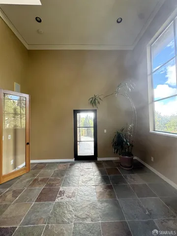 $7,800 | 123 Capricorn Avenue, Oakland, CA 94611