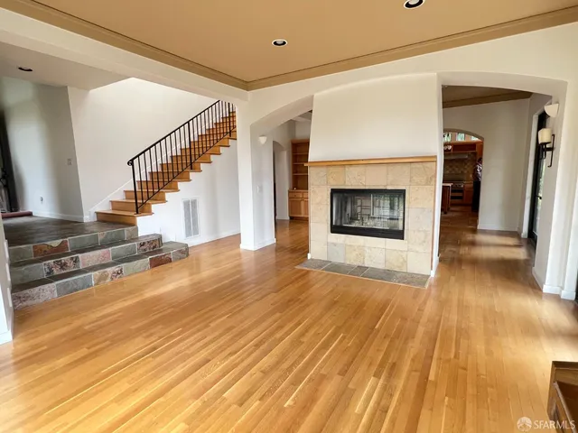 $7,800 | 123 Capricorn Avenue, Oakland, CA 94611