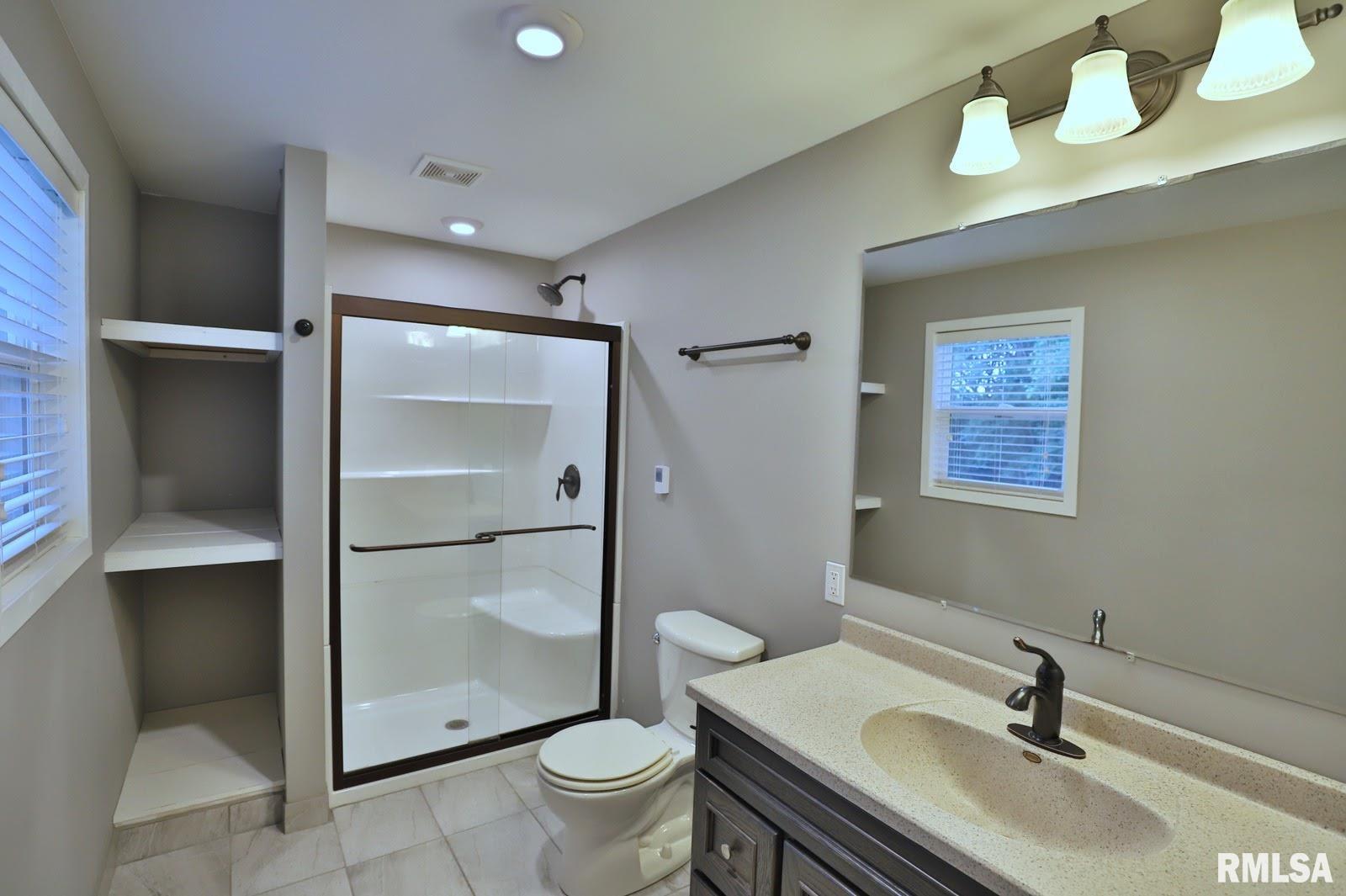 610 Spring Street Washington, IL 61571 - Photo 23 of 45 Gallery Image 23