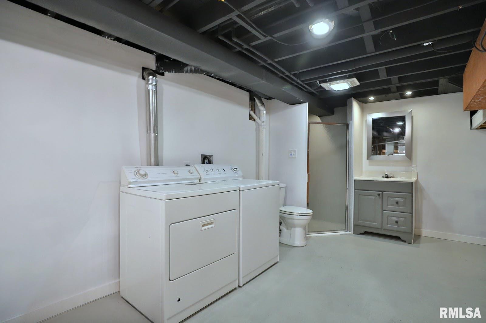 610 Spring Street Washington, IL 61571 - Photo 37 of 45 Gallery Image 37