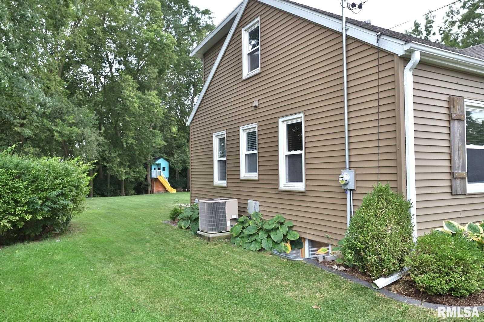 610 Spring Street Washington, IL 61571 - Photo 42 of 45 Gallery Image 42