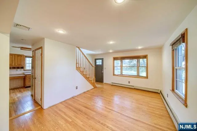 $4,600 | 57 Crest Drive North, Cresskill, NJ 07626