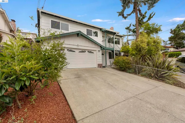 $1,099,888 | 19435 Yuma Street, Castro Valley, CA 94546