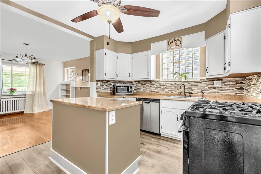 3230 Brownsville Road Pittsburgh, PA 15227 - Photo 12 of 25 Gallery Image 12