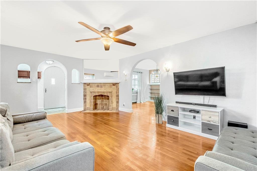 3230 Brownsville Road Pittsburgh, PA 15227 - Photo 7 of 25 Gallery Image 7