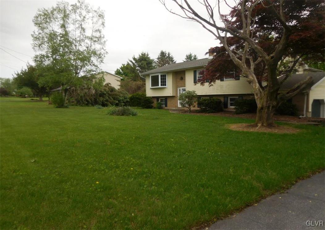 8014 Valley View Road Northampton, PA 18067 - Photo 1 of 23 Gallery Image 1