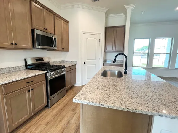 $561,990 | 8638 Turnbull Drive, Pleasant View, TN 37146