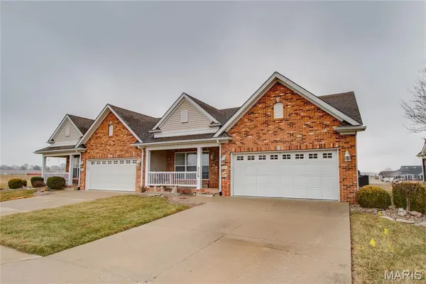 $249,900 | 1331 Magnolia Lane, Jerseyville, IL 62052
