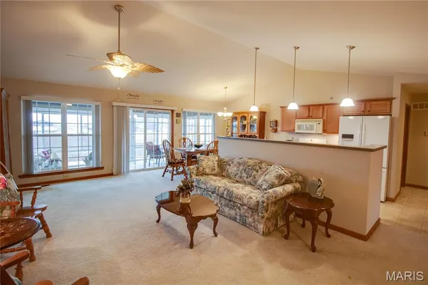 $249,900 | 1331 Magnolia Lane, Jerseyville, IL 62052