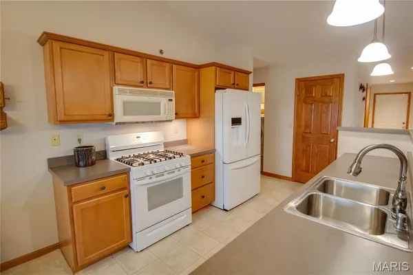 $249,900 | 1331 Magnolia Lane, Jerseyville, IL 62052