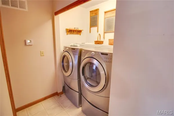 $249,900 | 1331 Magnolia Lane, Jerseyville, IL 62052