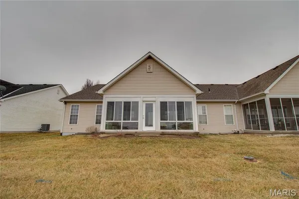 $249,900 | 1331 Magnolia Lane, Jerseyville, IL 62052
