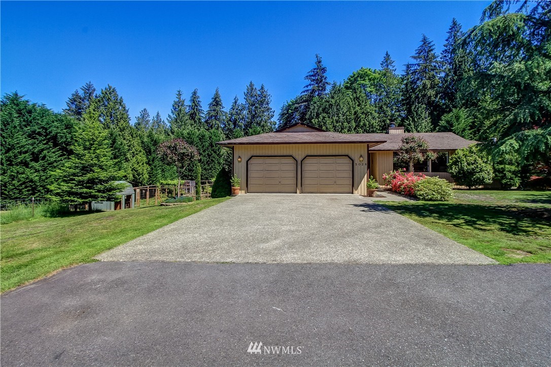 5028 Lake Alice Road Fall City, WA 98024 - Photo 2 of 20 Gallery Image 2